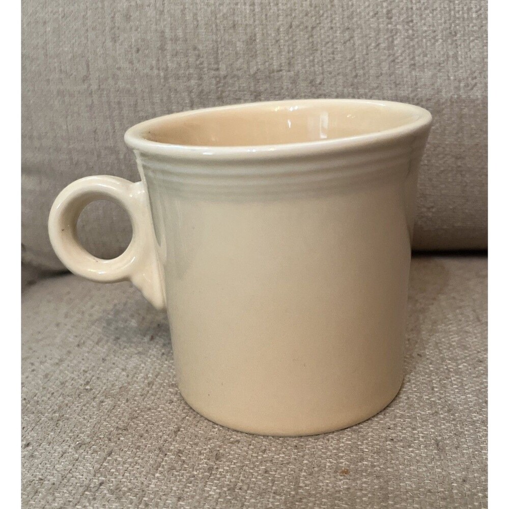 Fiesta Ware HLC Yellow Pale USA Mug Coffee Cup O Ring Handle Homer Laughlin